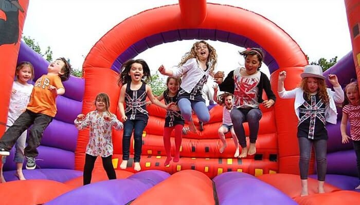 Jumping castle hire Melbourne